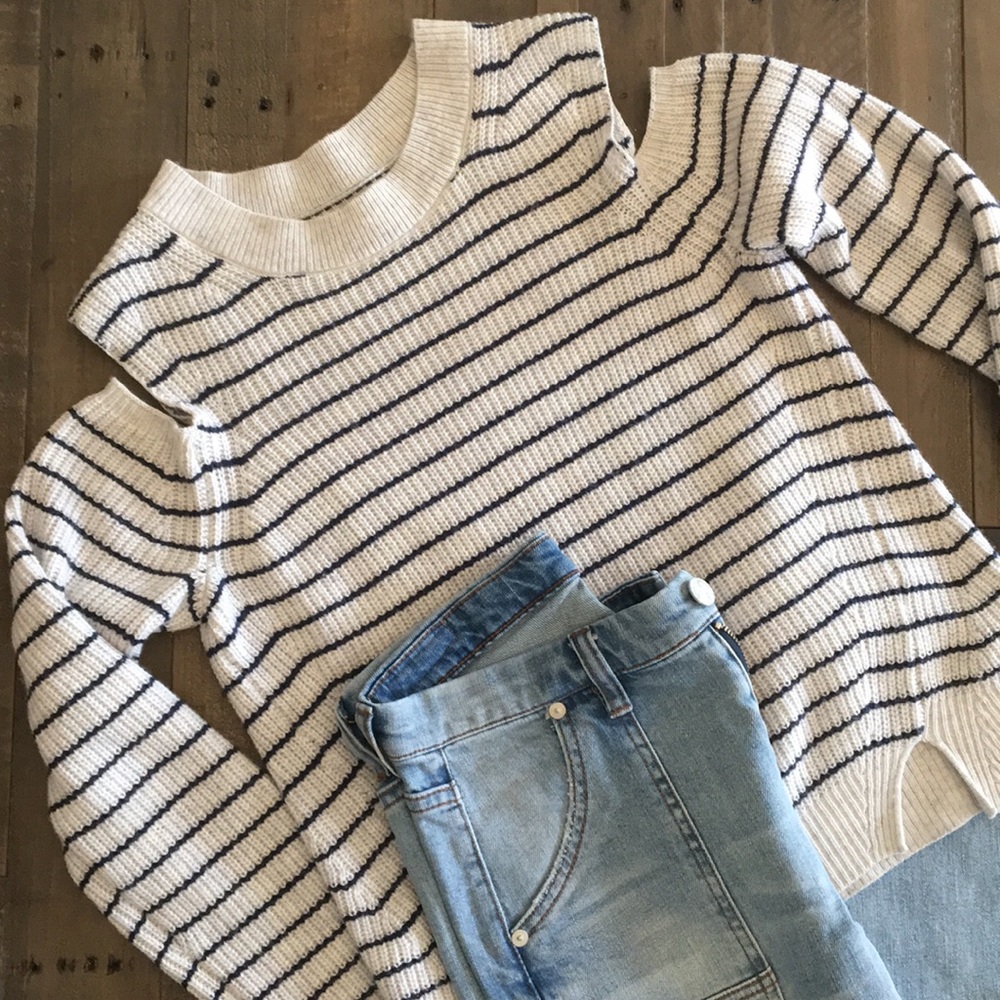 Lucky Brand Cold Shoulder Sweater